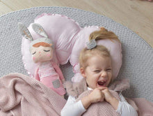 Încarcă imaginea în vizualizatorul Galerie, Păpușă personalizată Pink Angela Doll 42cm
