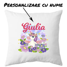 Încarcă imaginea în vizualizatorul Galerie, Pernă personalizată | Unicorn | DTG
